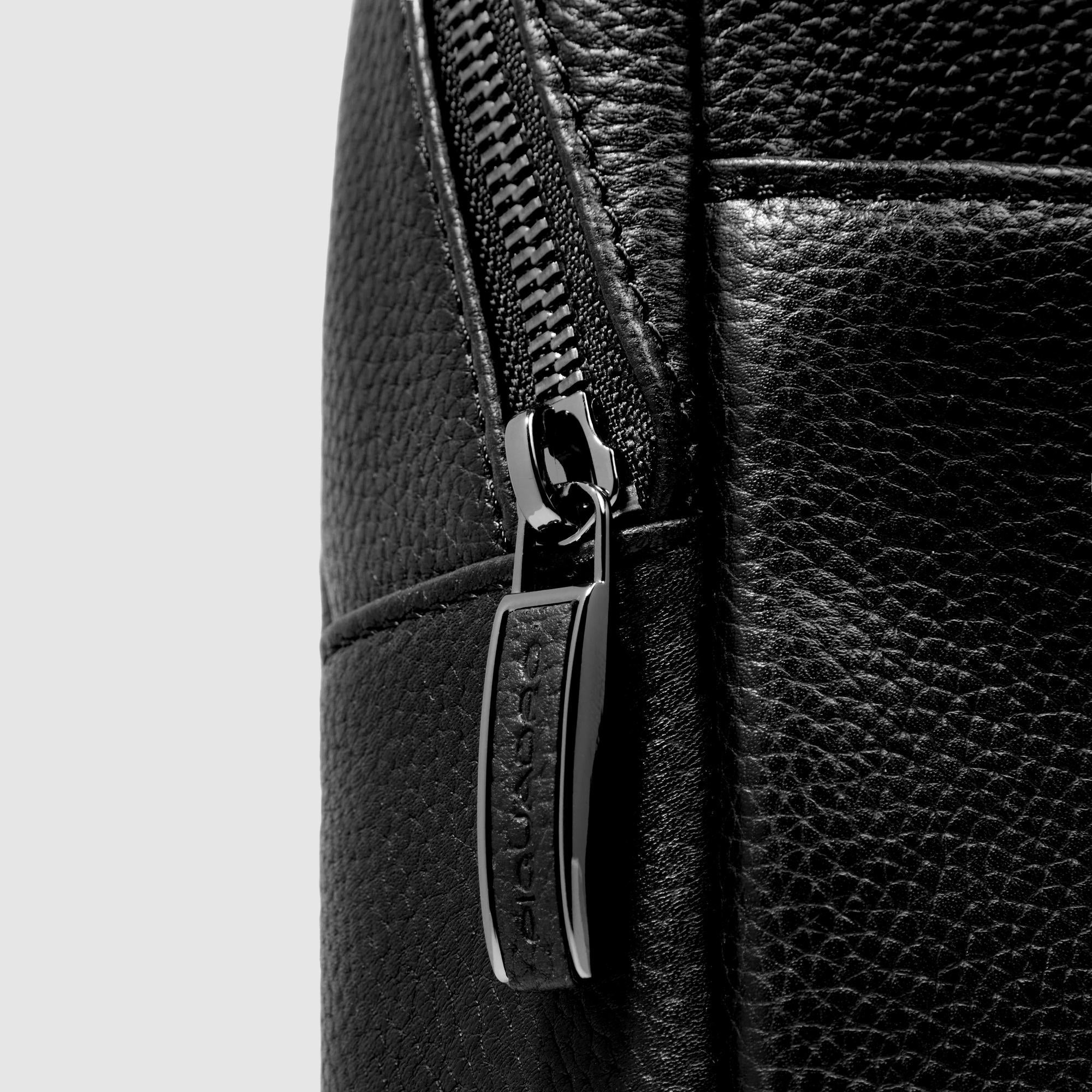 Piquadro Urban Herrentasche iPad Leder Schwarz