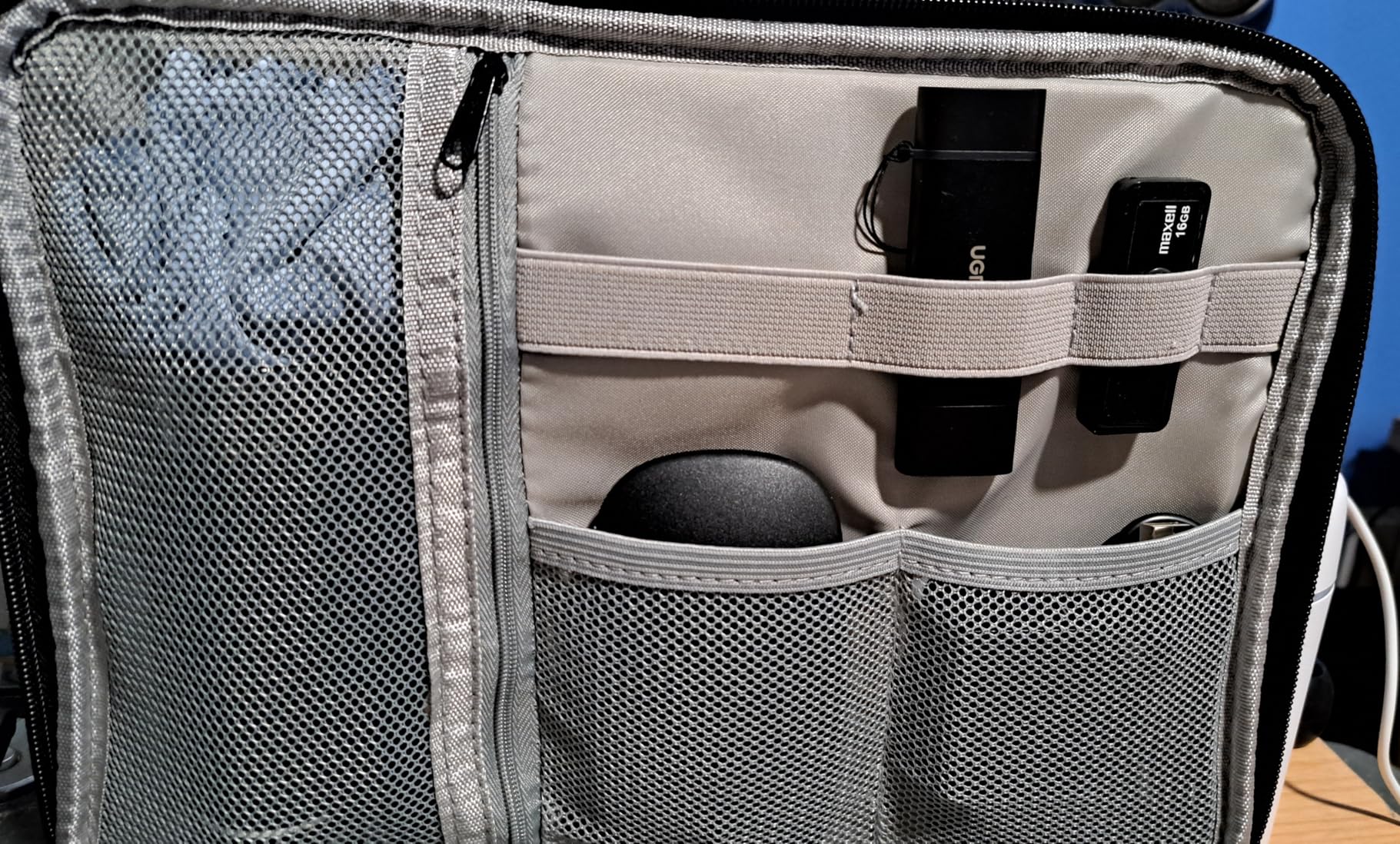 ARVOK Basic Tablet-Tasche 11 Zoll Sleeve mit Griff Schwarz