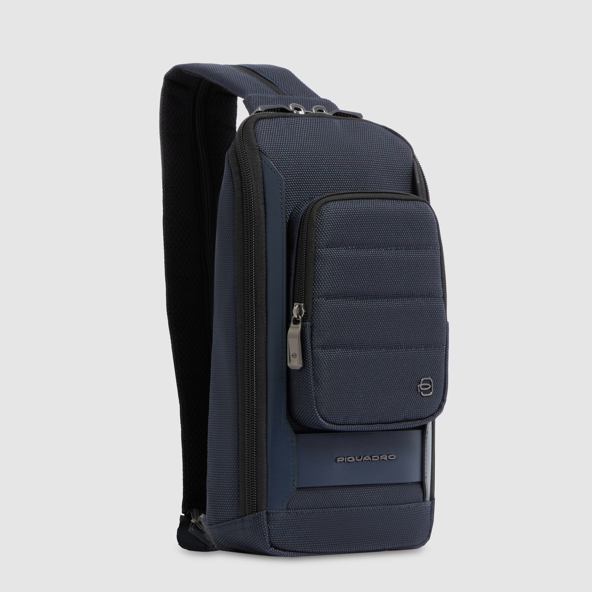 Piquadro Urban Sling-Bag Herren iPad mini Leder schwarz