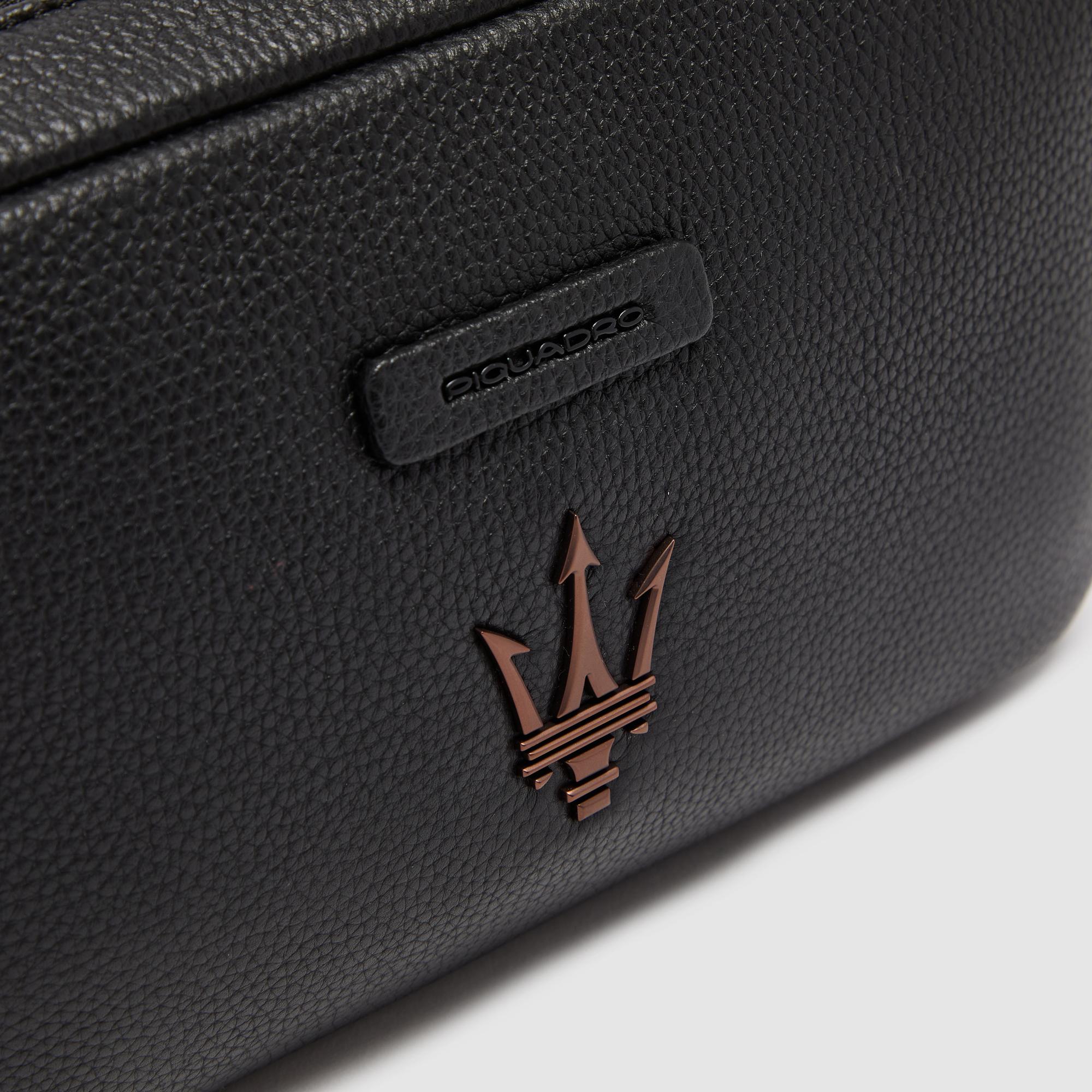 Piquadro x Maserati Beauty Case Leder Herren Schwarz