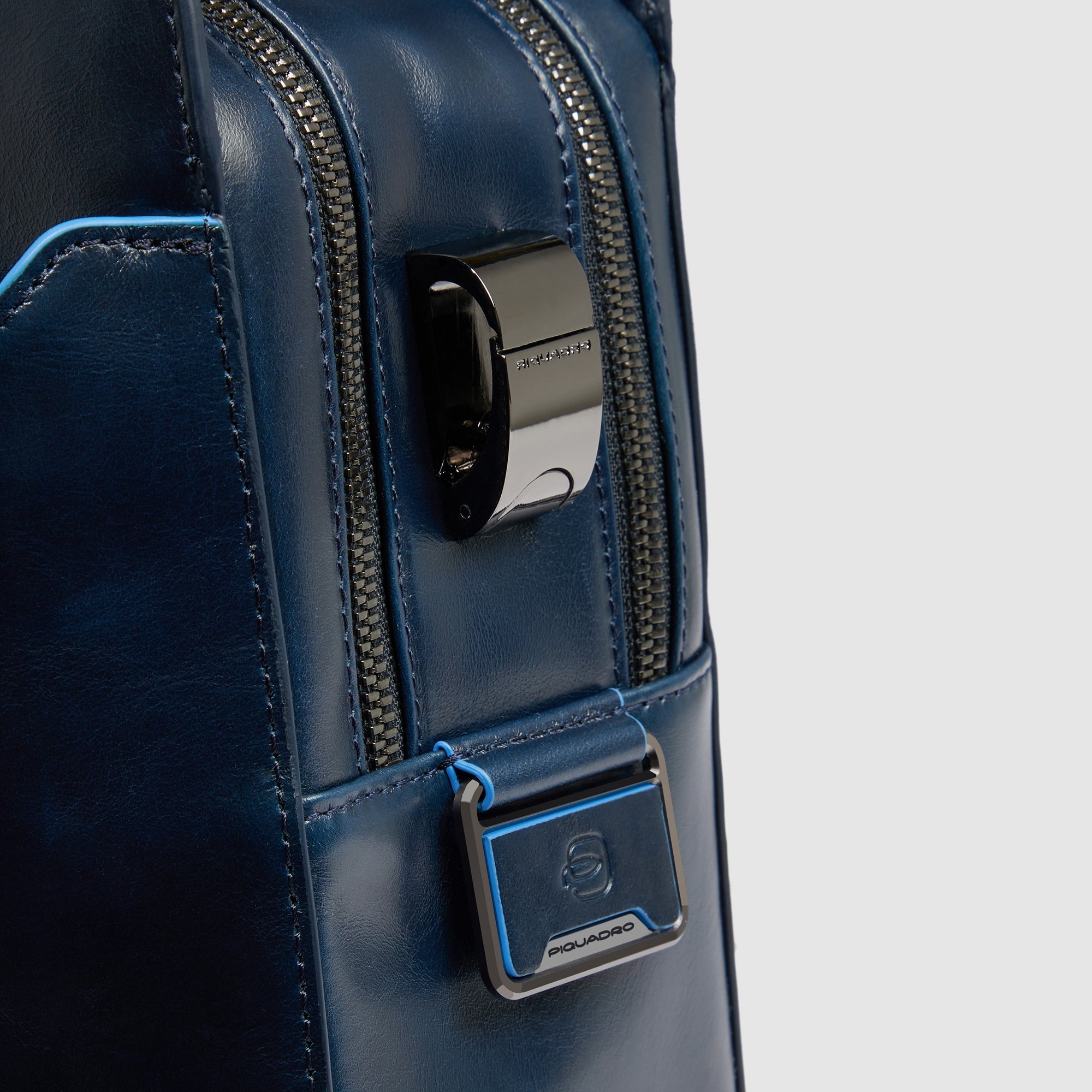 Piquadro Modus Aktentasche 15,6 Zoll Leder blau RFID