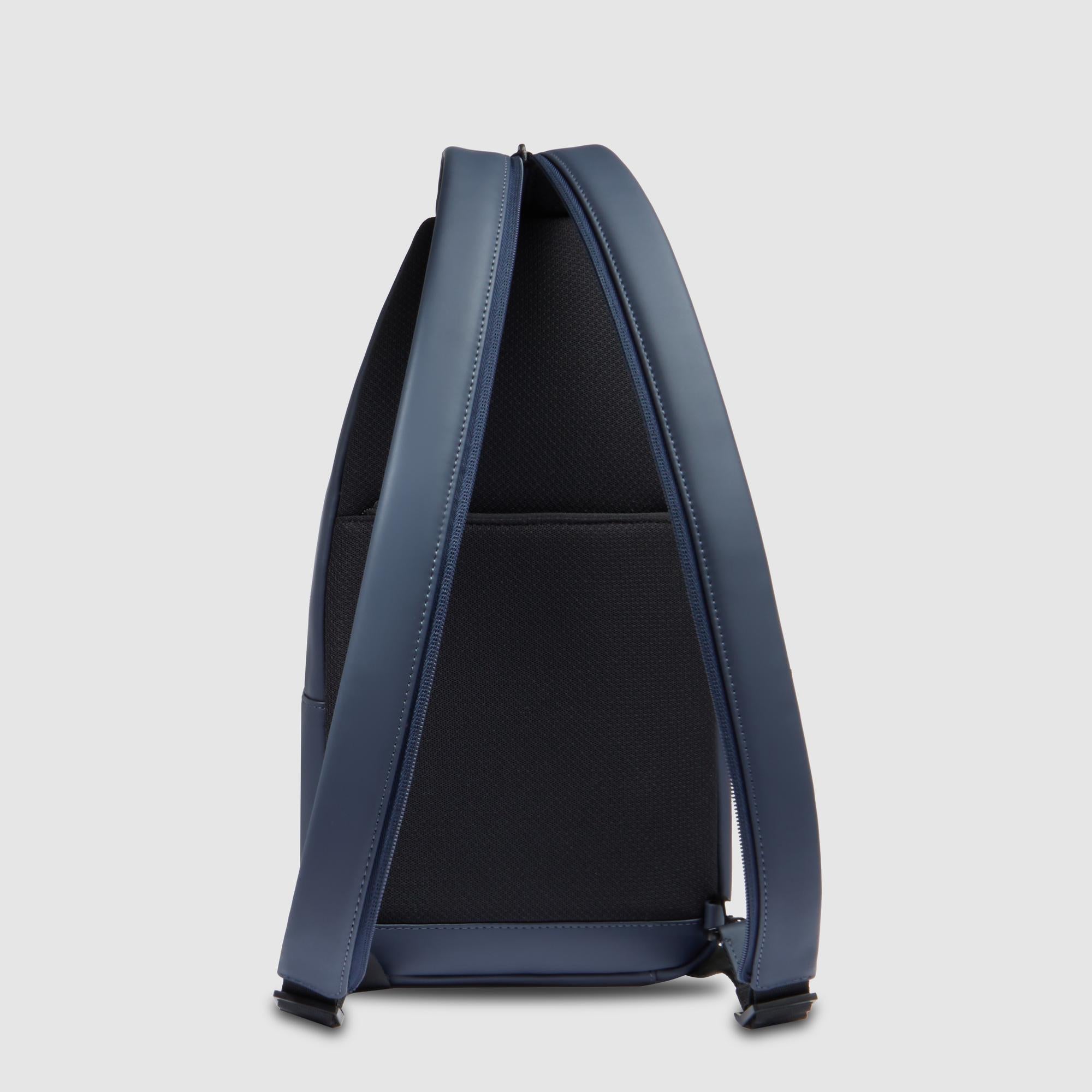 Piquadro Corner 2.0 Sling Bag Blau Wasserabweisend