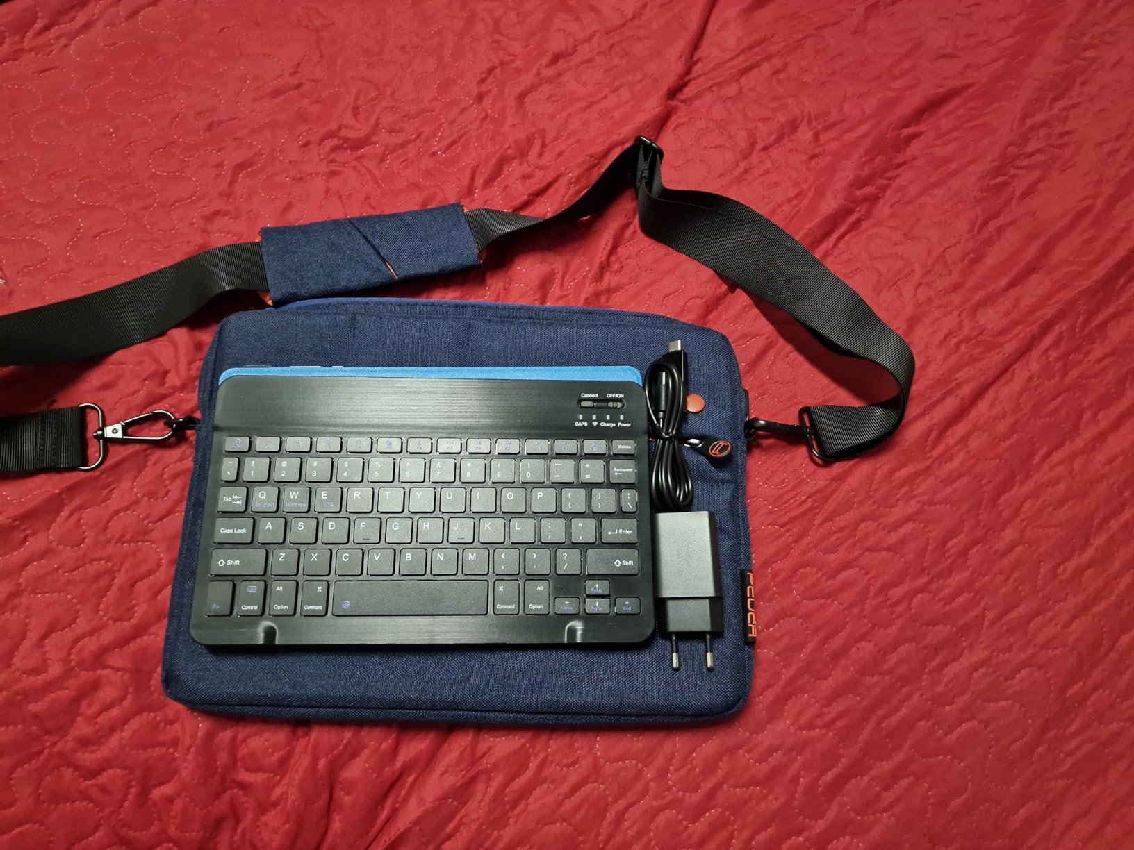 Pedea Tablet 9-11 Zoll Tasche Sleeve grau mit Zubehörfach
