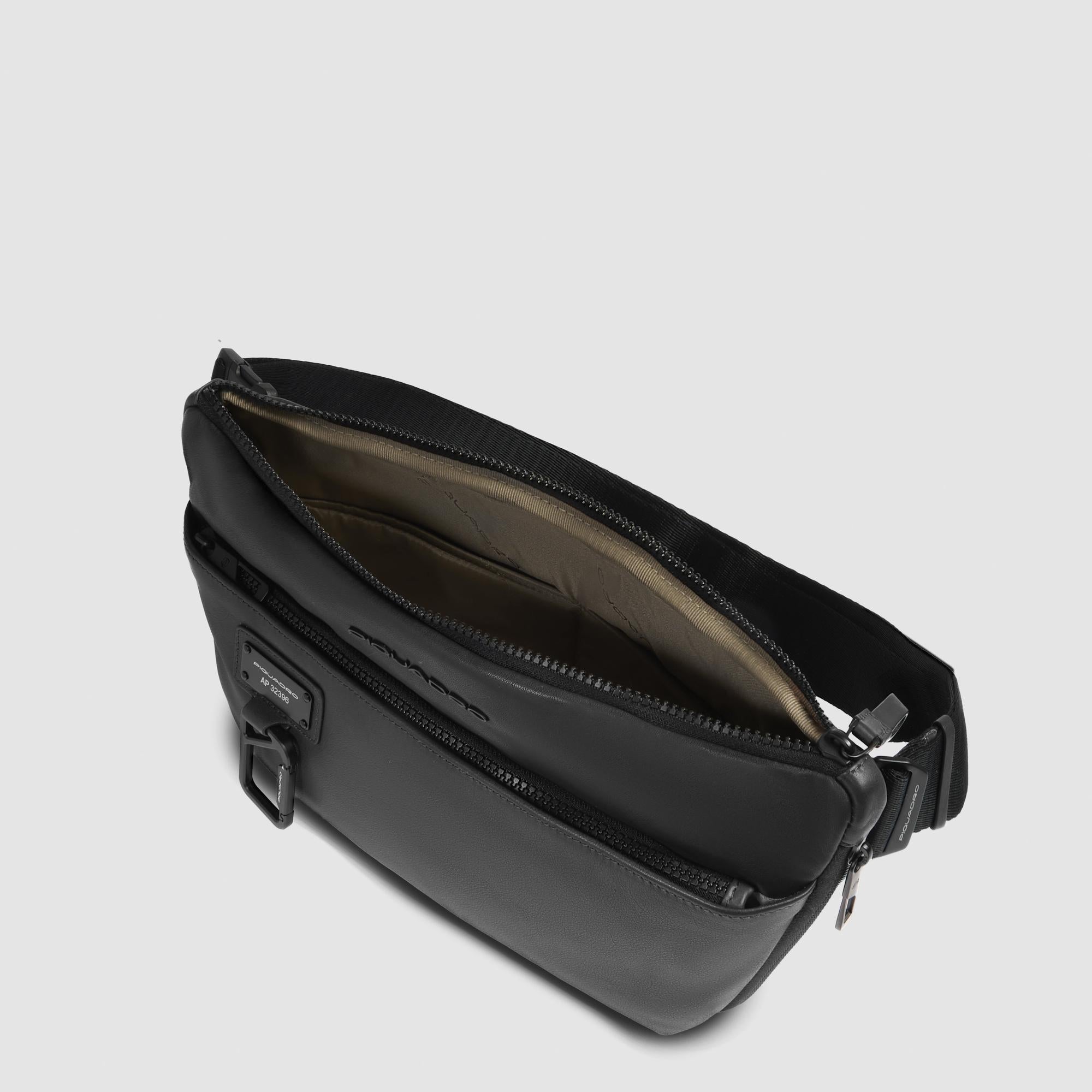 Piquadro Corner 2.0 Bauchtasche N Leder erweiterbar