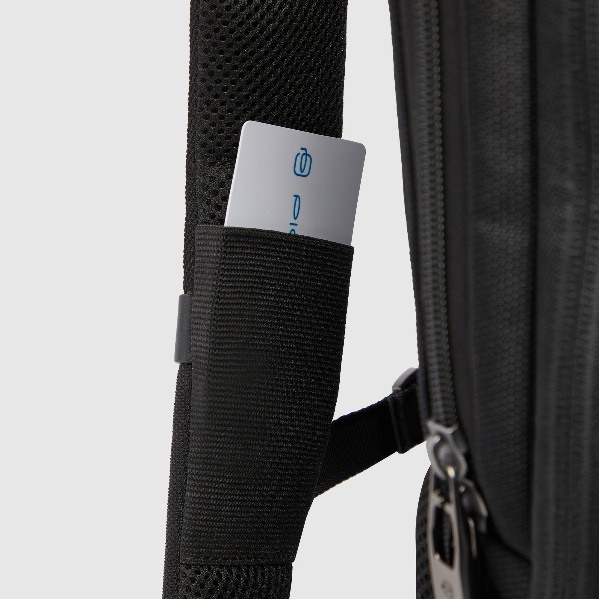 Piquadro Rover 17 Zoll Laptoprucksack Schwarz modular